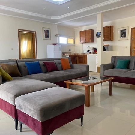 Residence Les Calanques Dakar Bagian luar foto