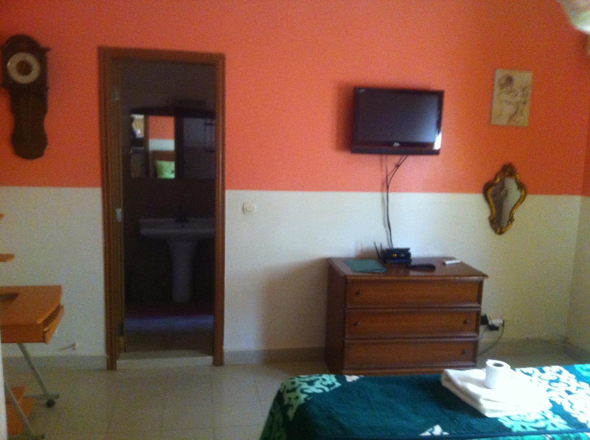 Residence Les Calanques Dakar Bagian luar foto