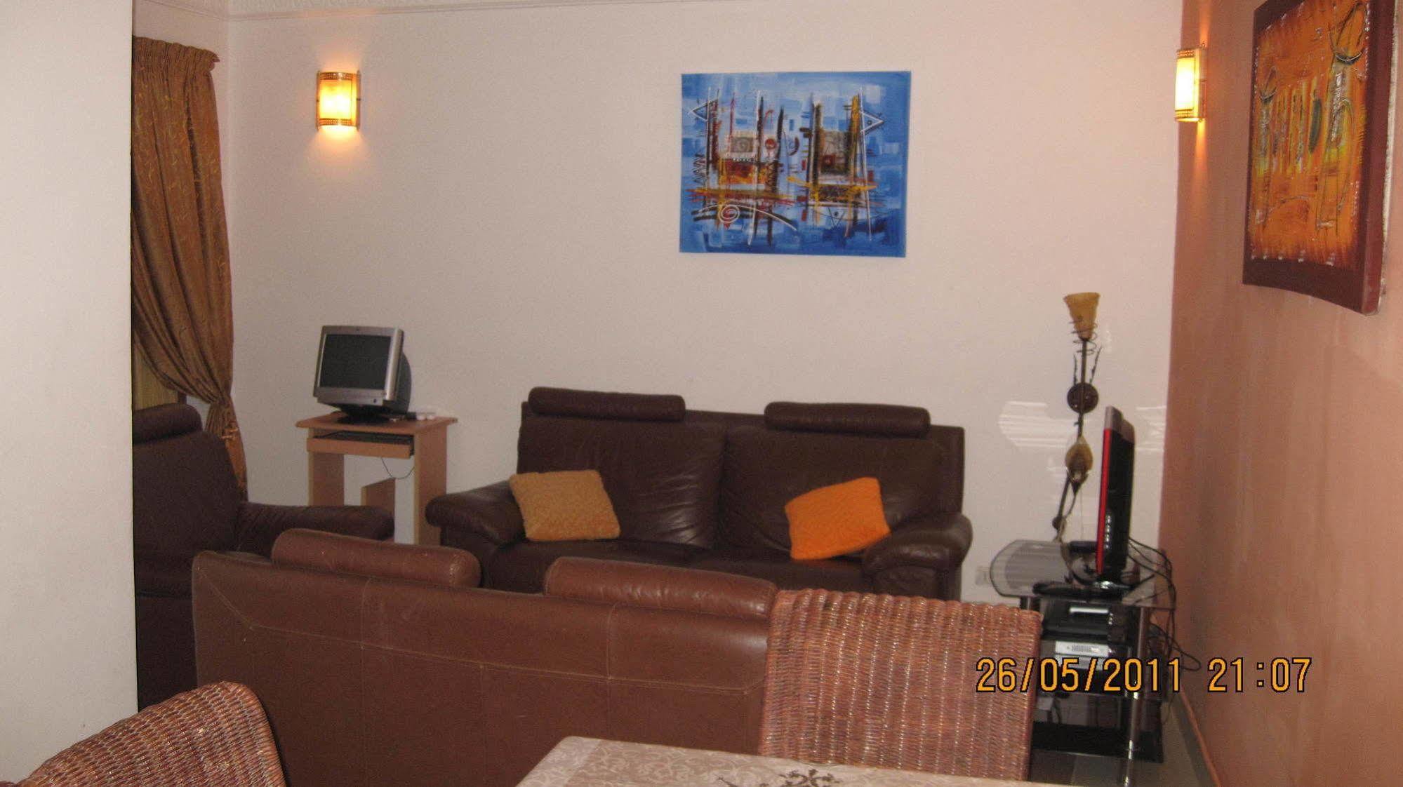 Residence Les Calanques Dakar Bagian luar foto